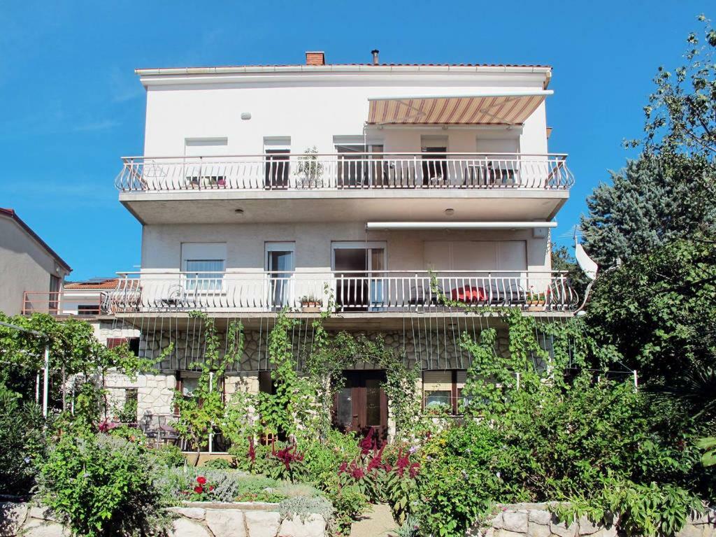 Apartman Laura Dramalj Exteriér fotografie